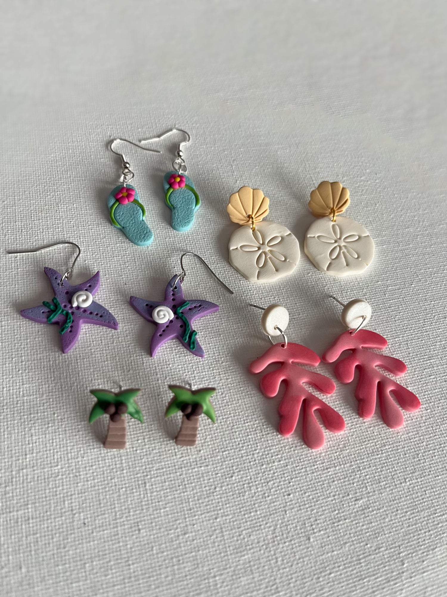 Tropical starfish dangles